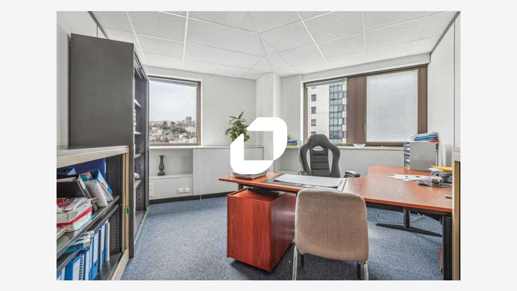 A louer Bureaux 390m² Suresnes