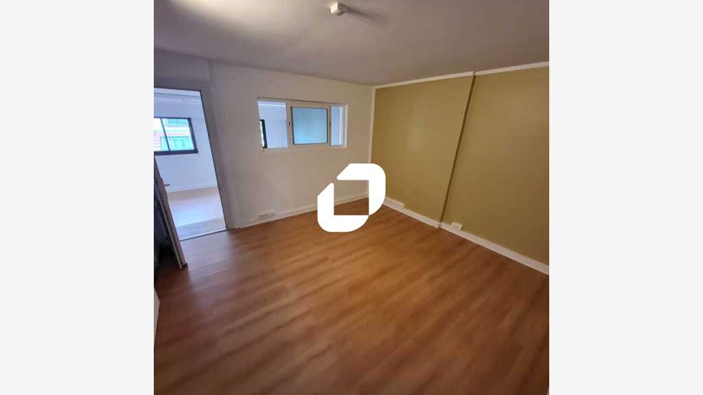 A louer Bureaux 60m² Suresnes