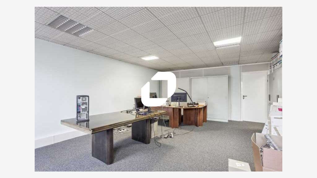 A louer Bureaux 155m² Suresnes