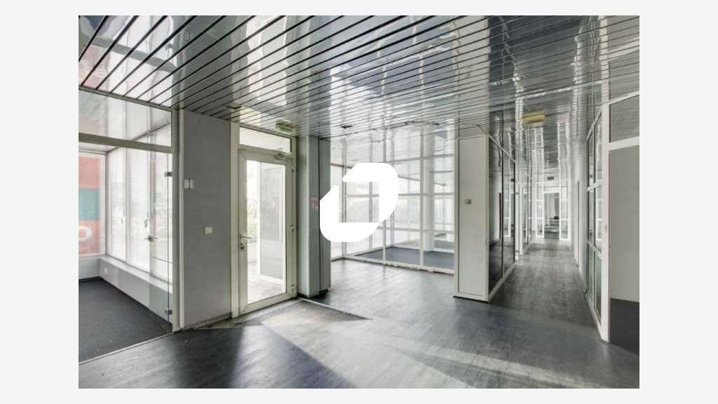 A louer Bureaux 220m² Suresnes
