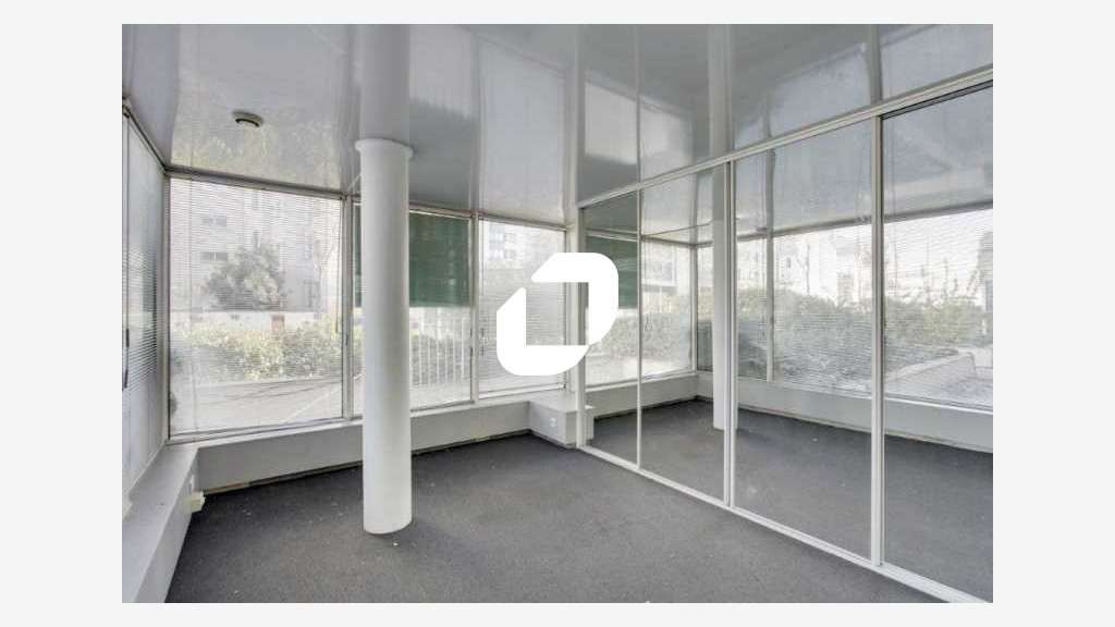 A louer Bureaux 220m² Suresnes