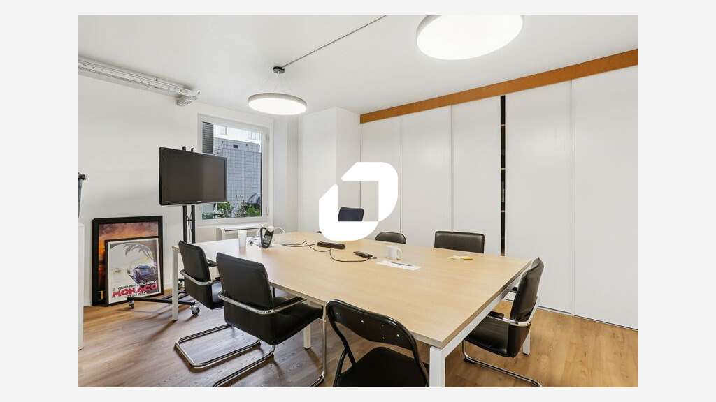 A louer Bureaux 260m² Suresnes