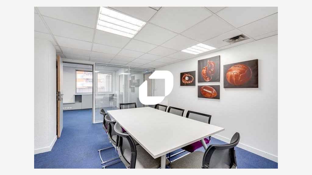 A louer Bureaux 122m² Suresnes