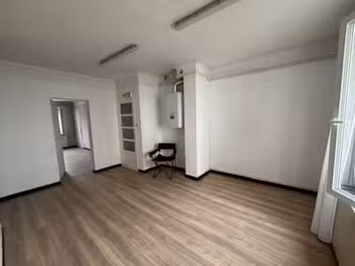 Bureaux 70m² à louer sur axe passant à Tarascon