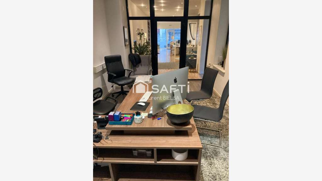 Local commercial 95m² à louer à Tarbes