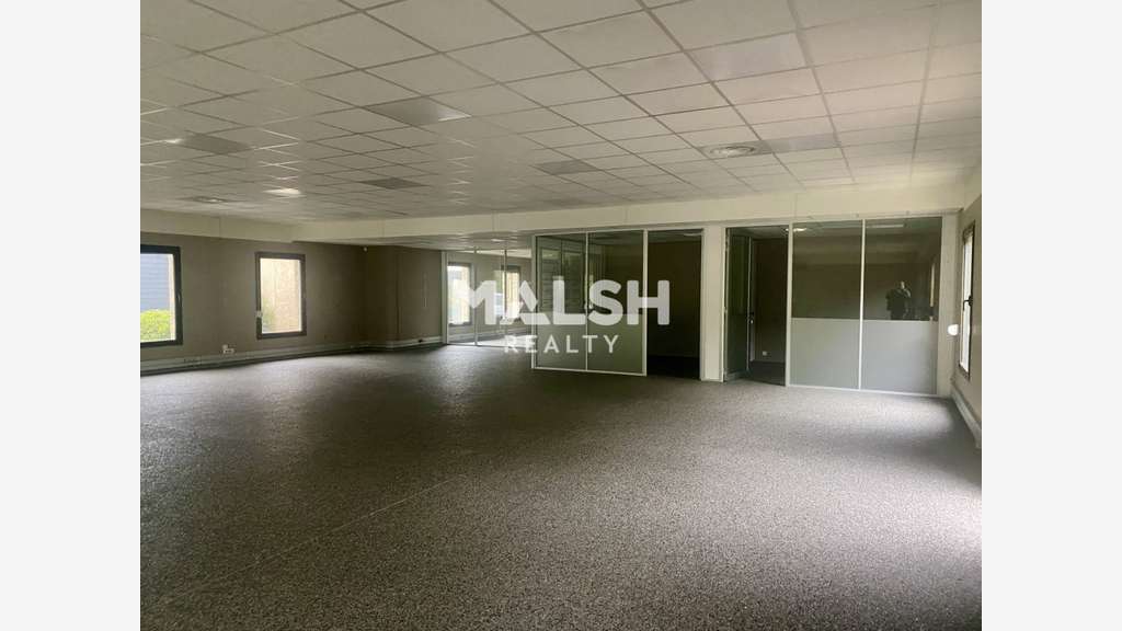 A louer bureaux 292m² à Tassin-la-Demi-Lune