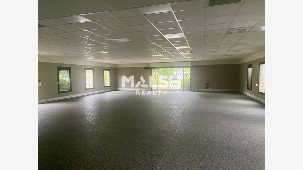 A louer bureaux 292m² à Tassin-la-Demi-Lune