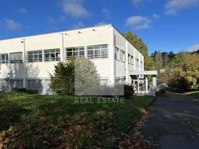 A louer bureaux 198m² RDC à Tassin-la-Demi-Lune