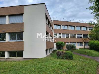 Bureaux de 150m² à louer à Tassin la Demi Lune