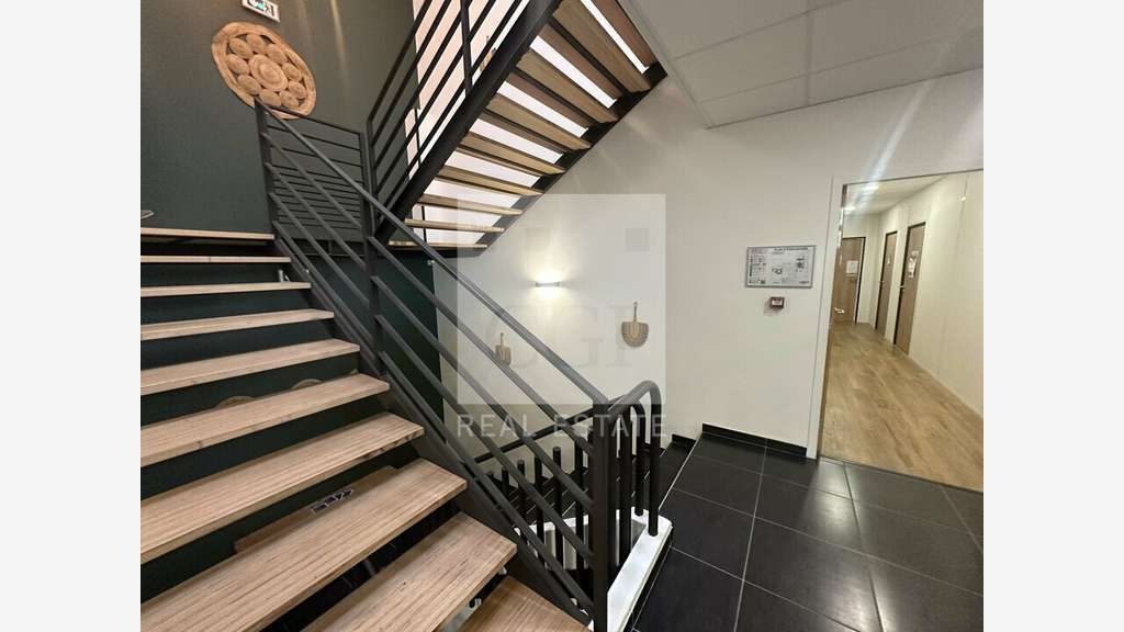 Bureaux rénovés à louer à Tassin-la-Demi-Lune