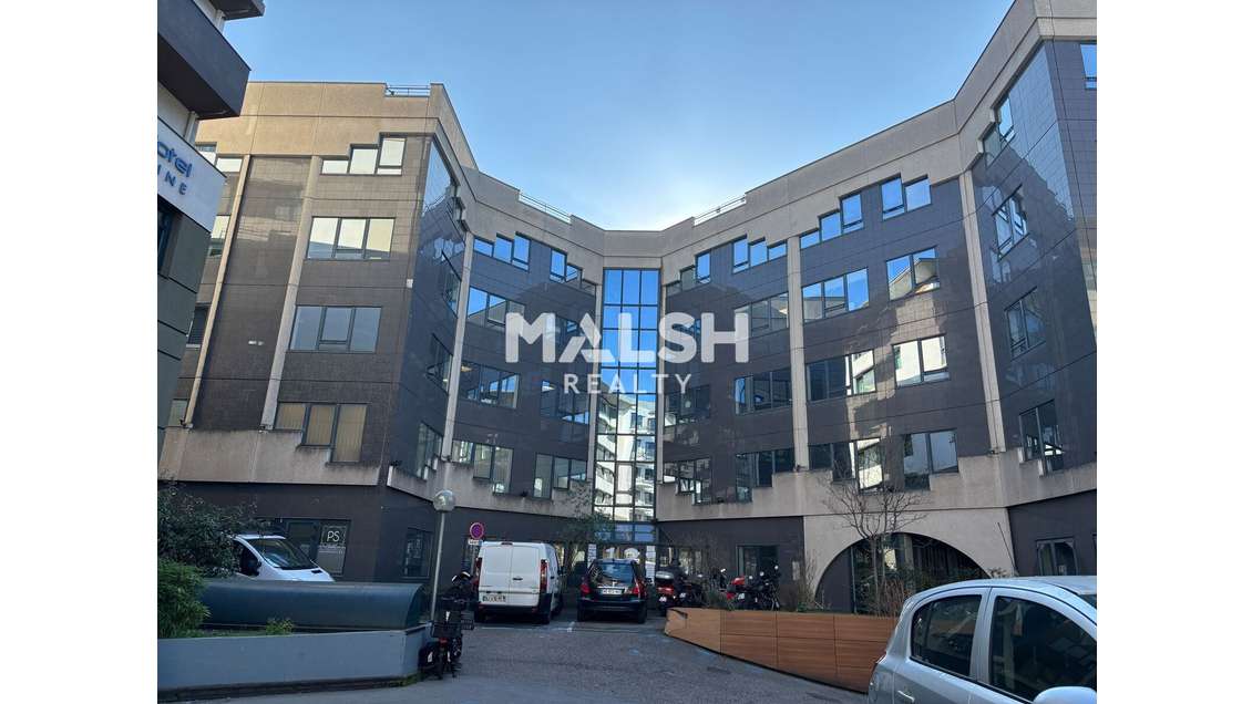 Bureaux 124m² à louer à Tassin-la-Demi-Lune