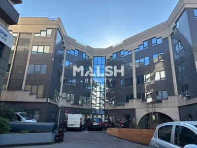 Bureaux 124m² à louer à Tassin-la-Demi-Lune