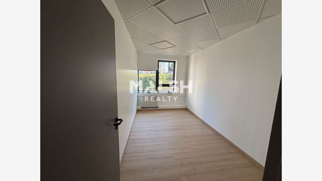 Bureaux 124m² à louer à Tassin-la-Demi-Lune