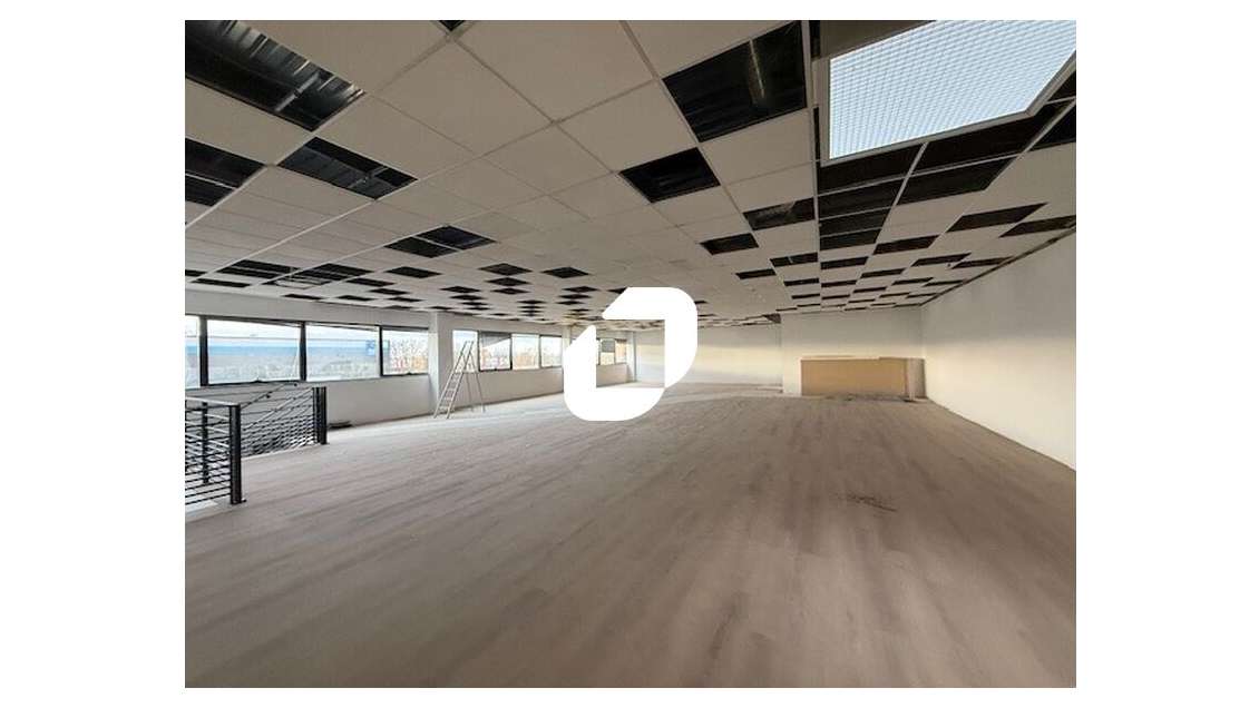 A louer Bureaux 217m² Taverny