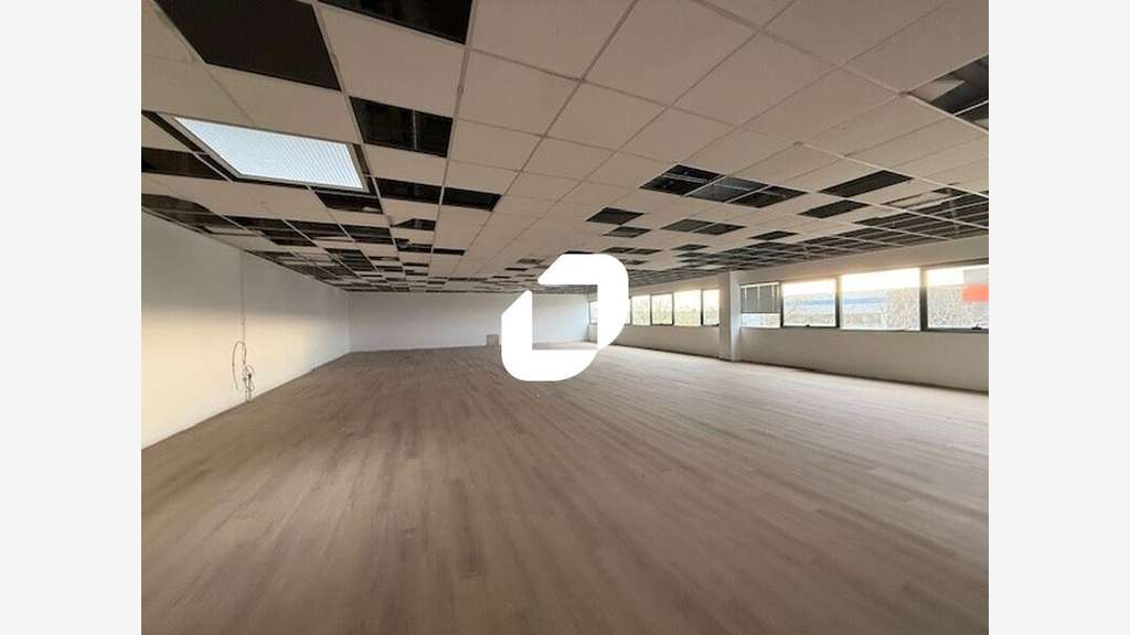 A louer Bureaux 217m² Taverny