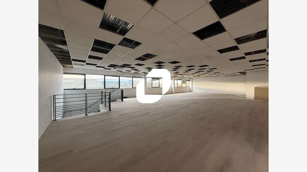 A louer Bureaux 217m² Taverny