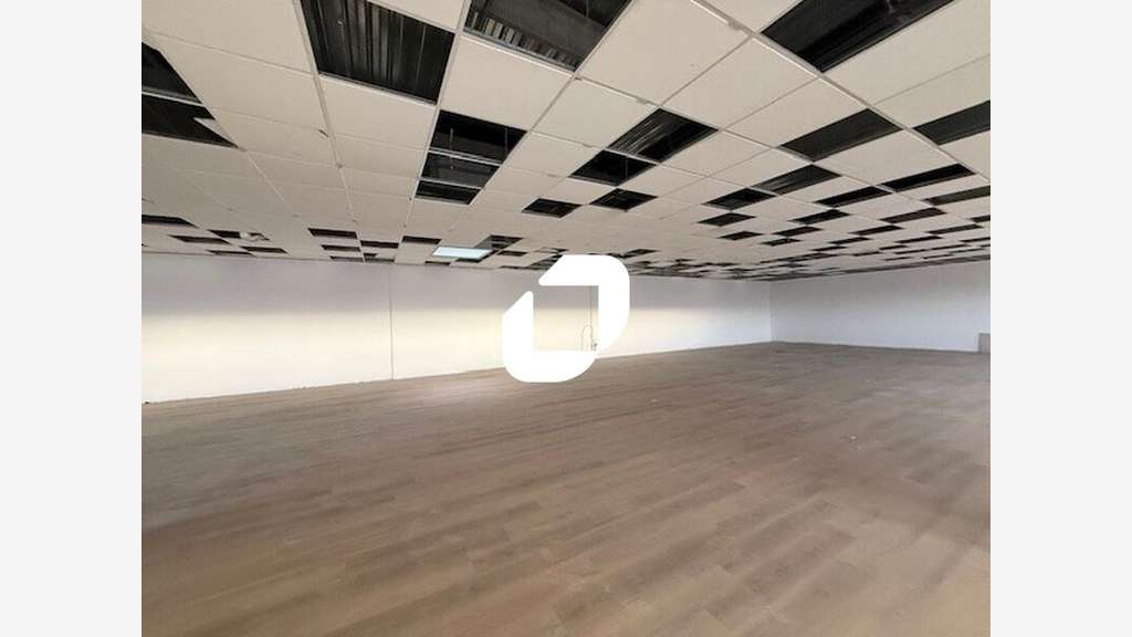 A louer Bureaux 217m² Taverny