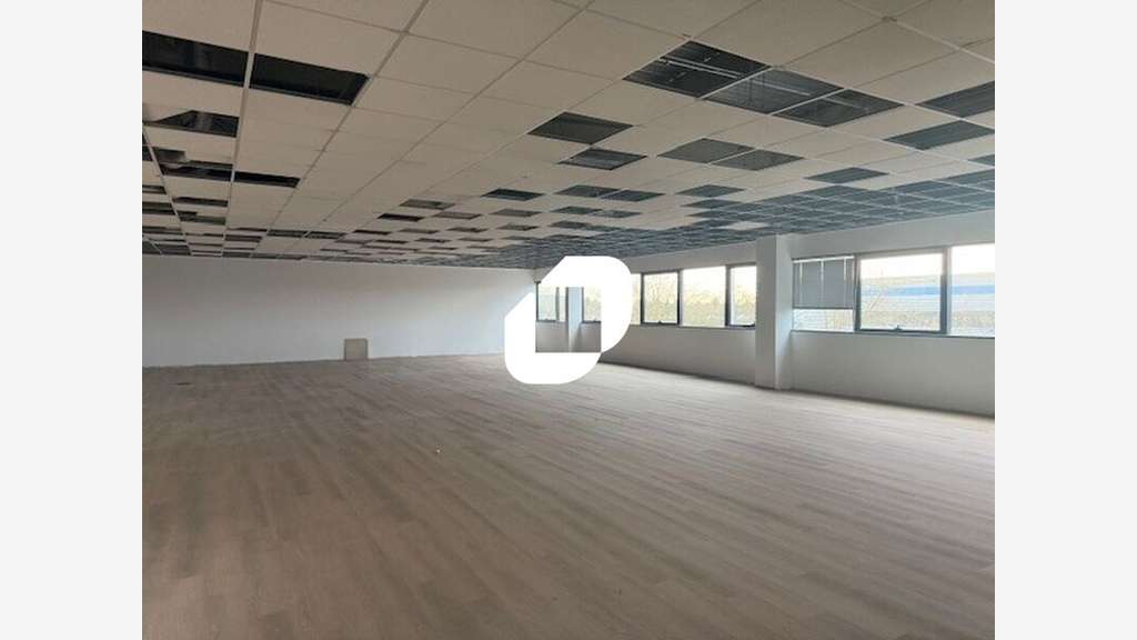 A louer Bureaux 217m² Taverny