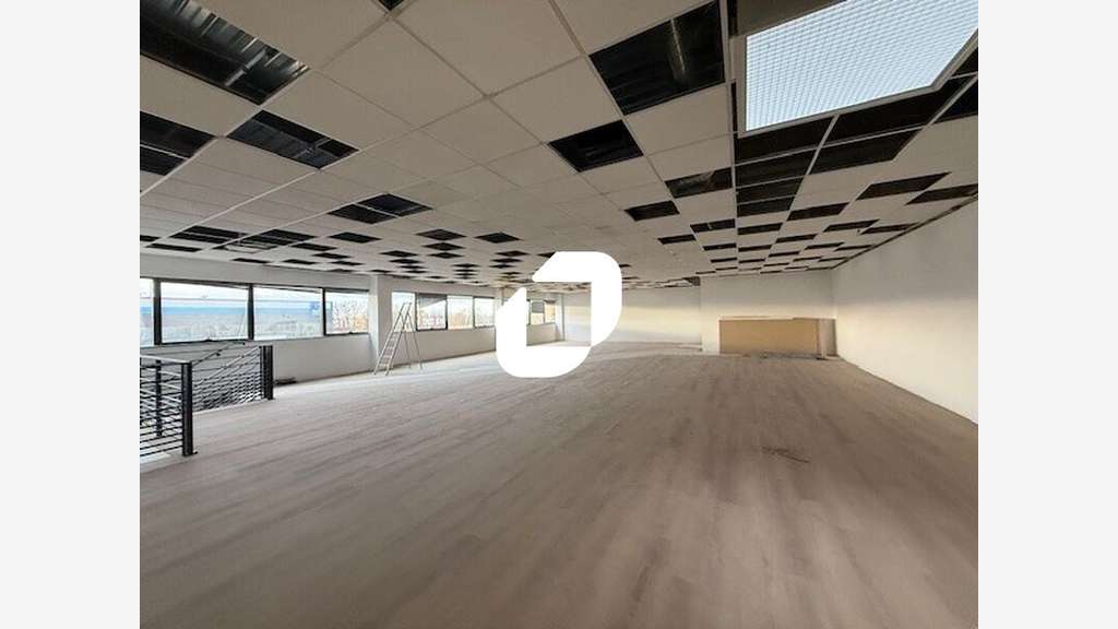 A louer Bureaux 217m² Taverny