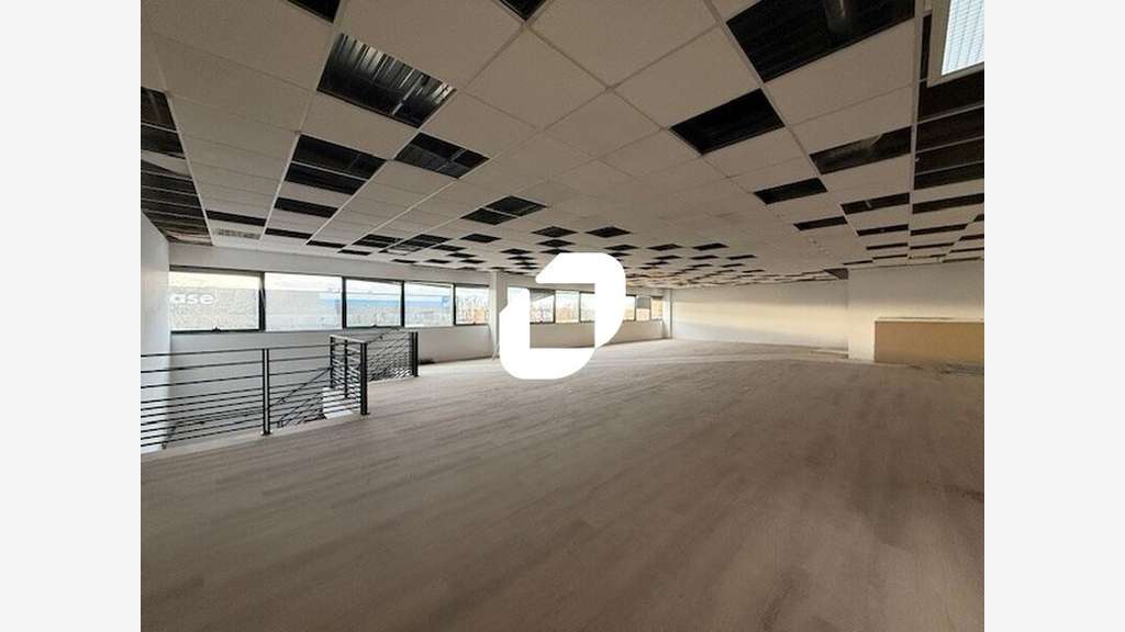 A louer Bureaux 217m² Taverny