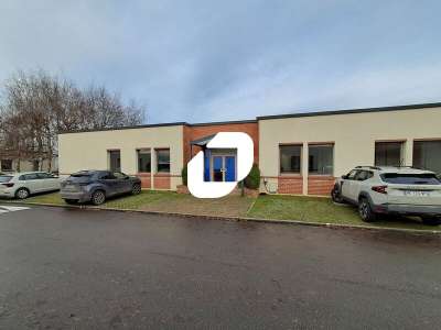 A louer Bureaux 300m² Templemars