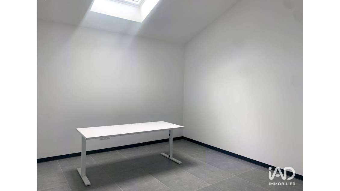 Bureau à Teting sur Nied