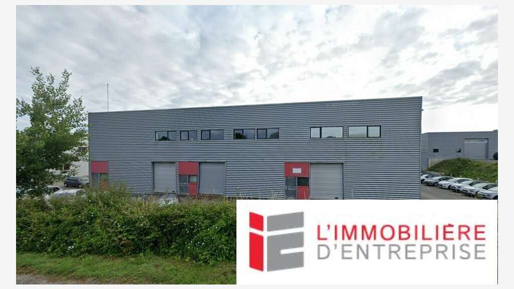 A louer bureaux 740m² R+1 à Theix Atlantheix