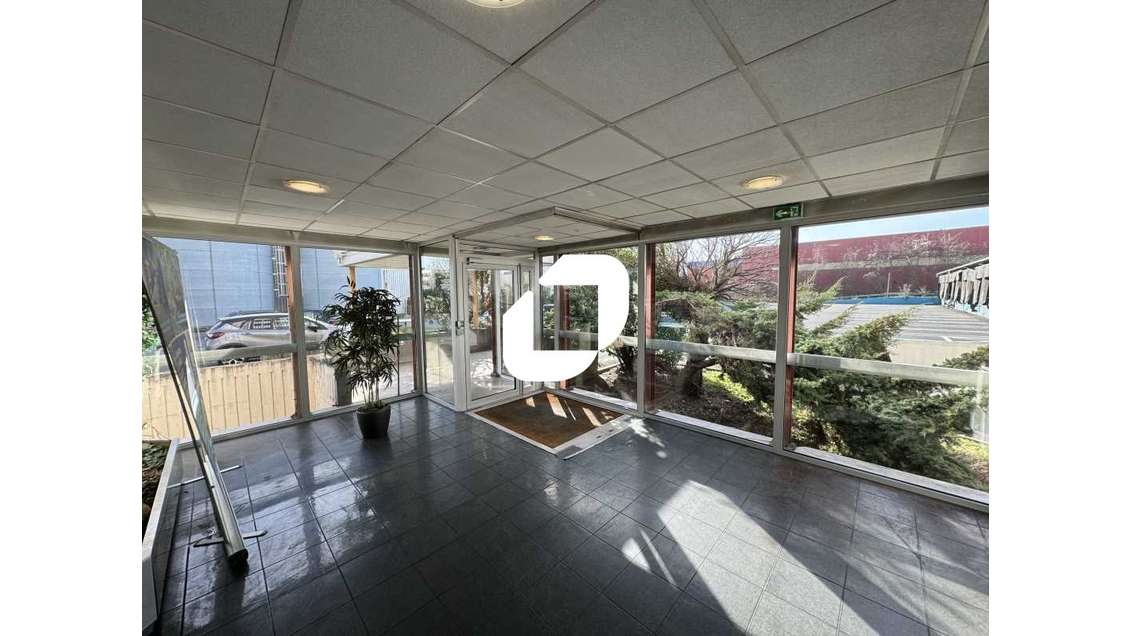 A louer Bureaux 1452m² Thiais