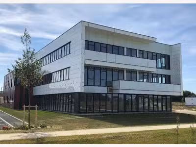 À louer bureaux de 128 à 567m² proches de Reims