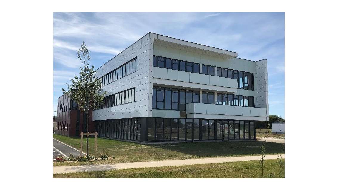 À louer bureaux de 128 à 567m² proches de Reims