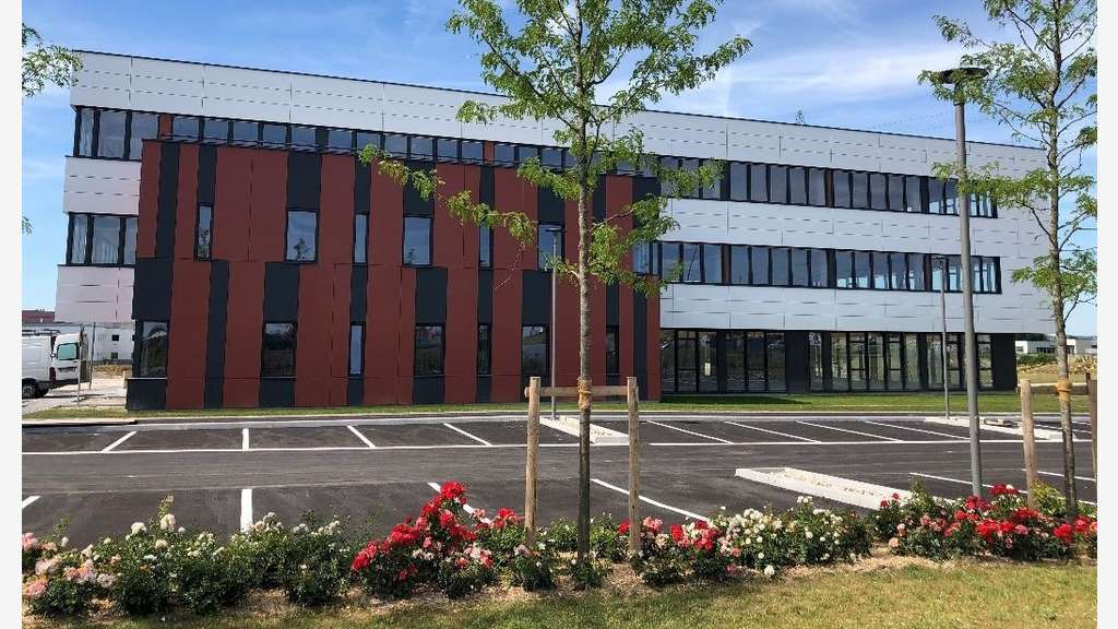 À louer bureaux de 128 à 567m² proches de Reims