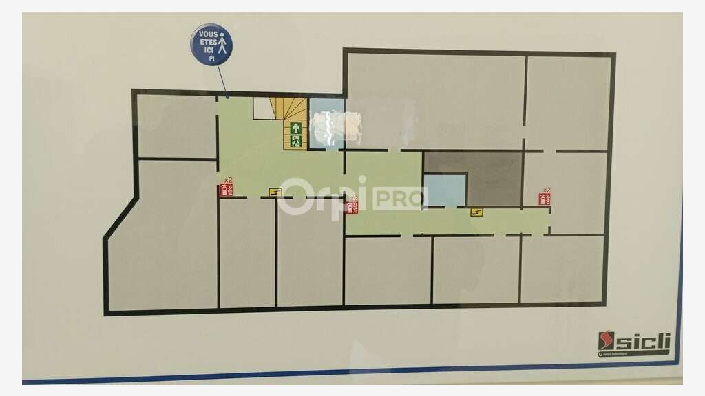Bureaux 240m² R+1 à louer à Reims Tinqueux