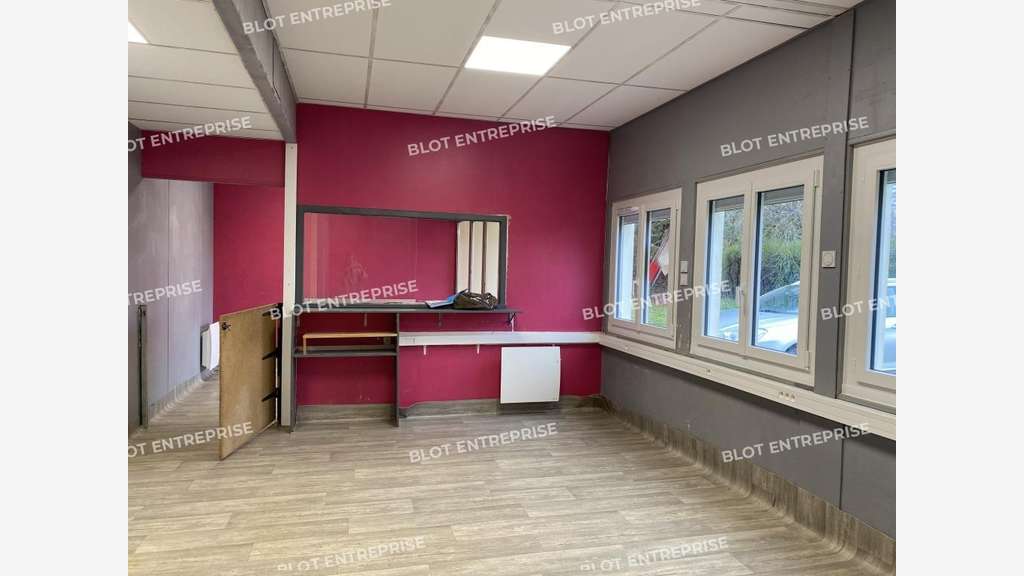A louer bureaux 50m² ZA de Tinténiac