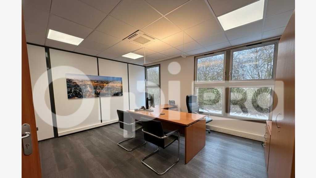 Bureaux fonctionnels à louer à Torcy