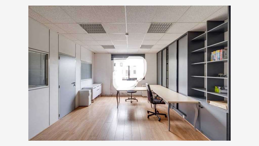 A louer Bureaux 57m² Torcy