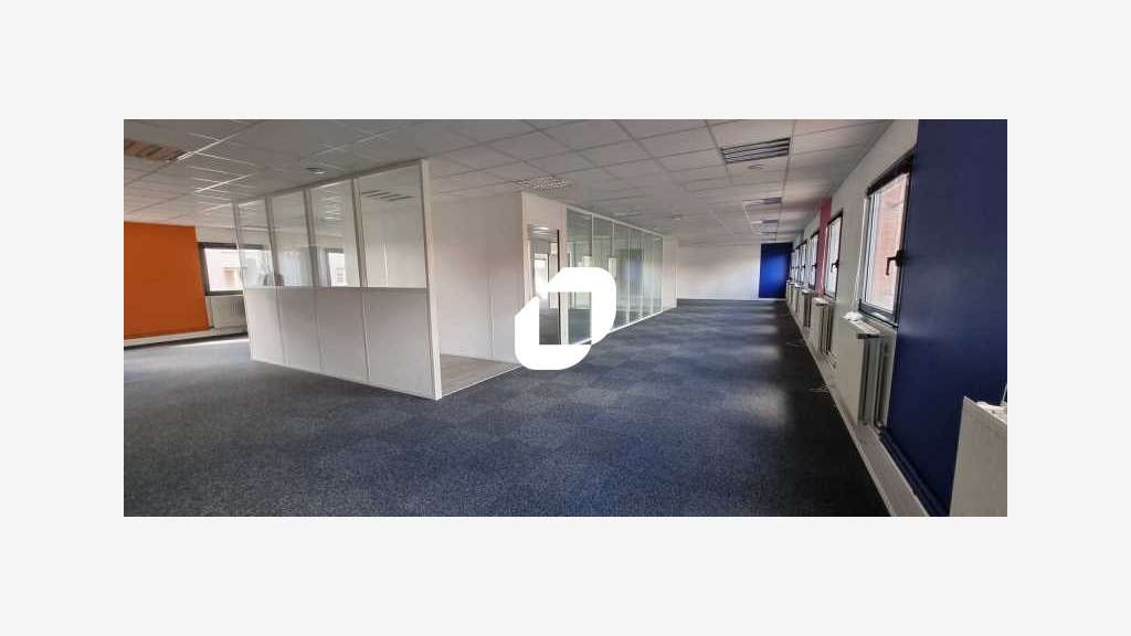A louer Bureaux 119m² Torcy