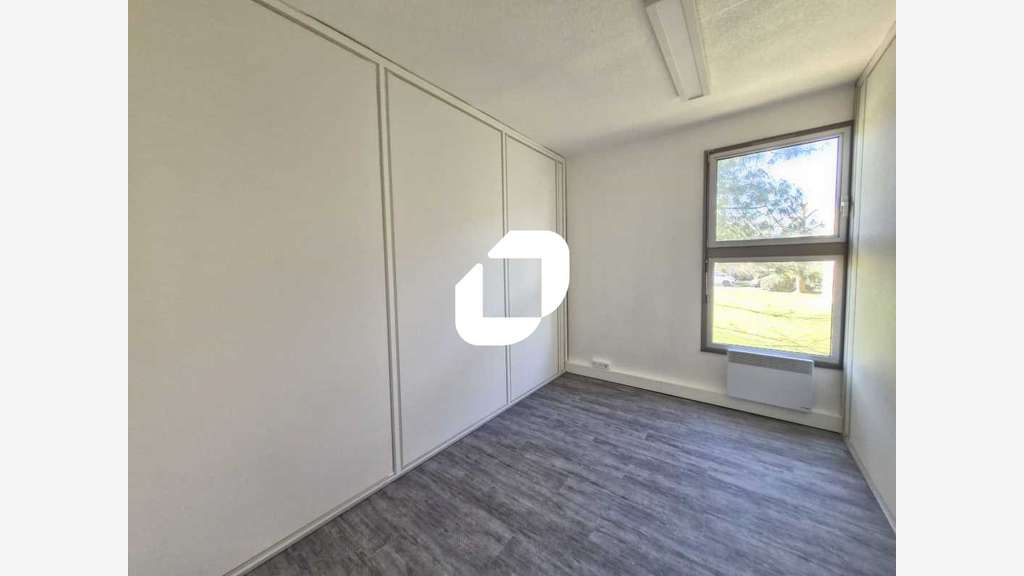 A louer Bureaux 147m² Torcy