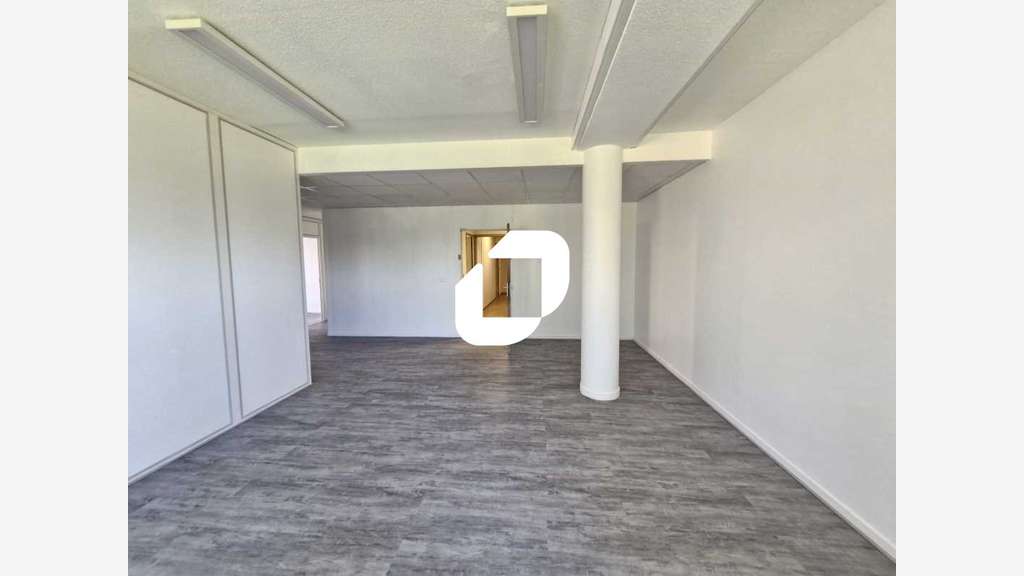A louer Bureaux 147m² Torcy