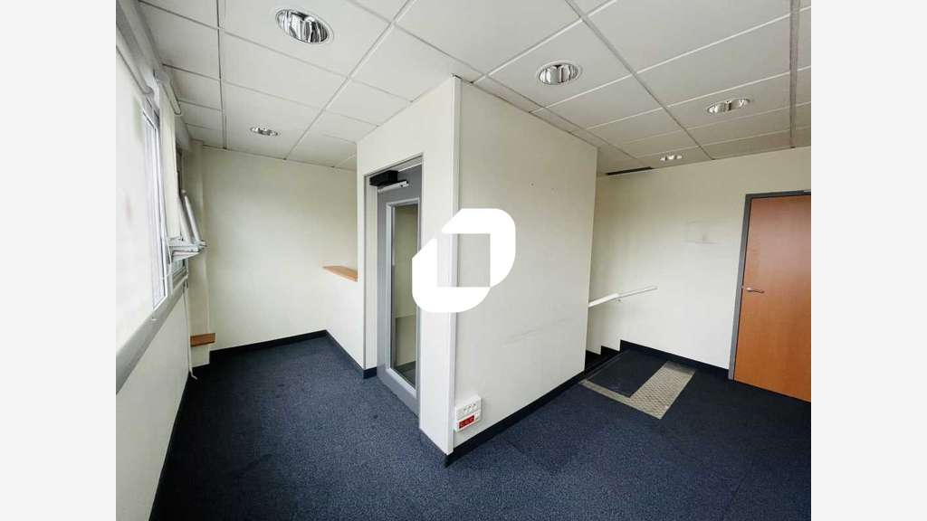 A louer Bureaux 530m² Torcy