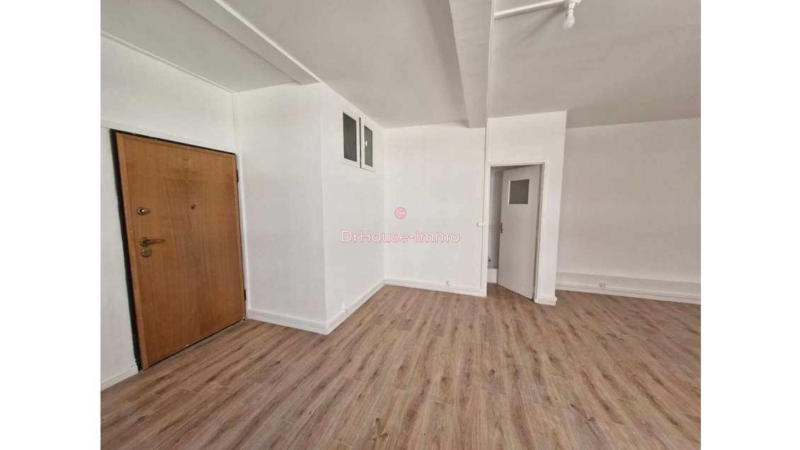 A louer local professionnel 33m² à Toulon centre