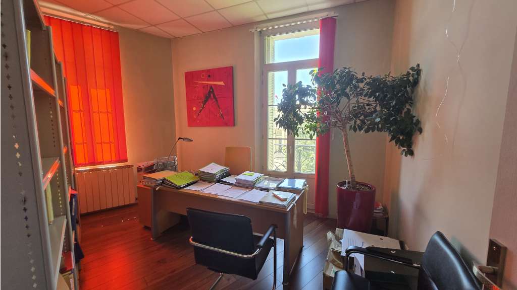 A louer bureaux 161m² R+2 à Toulon centre ville