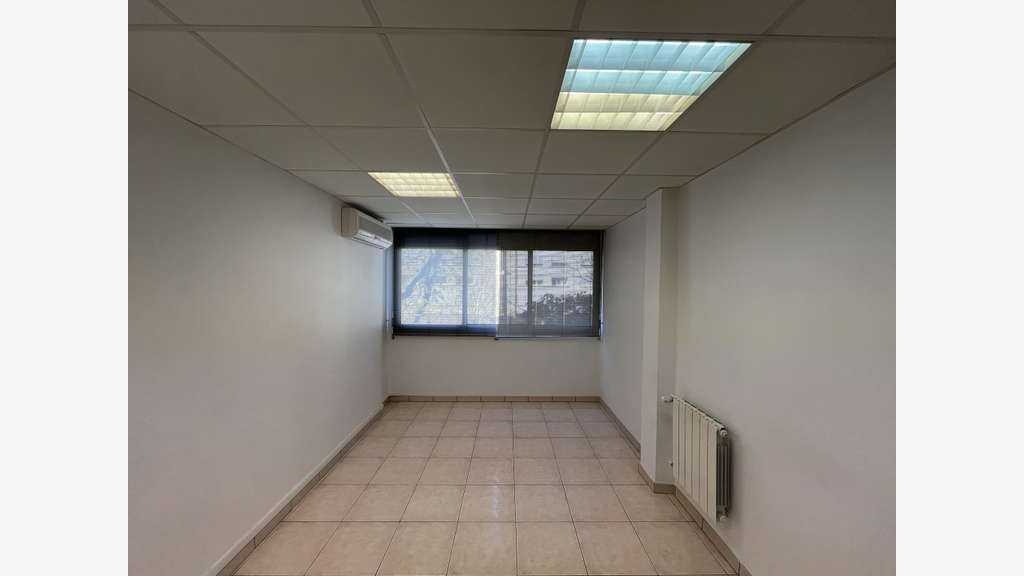 A louer bureaux 103m² à Toulon Le Mourillon