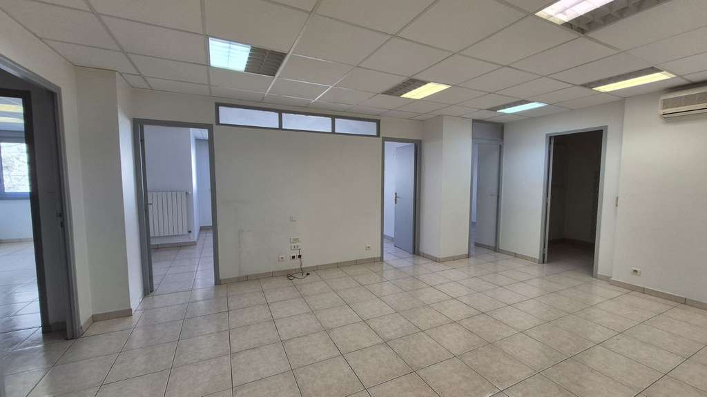 A louer bureaux 103m² à Toulon Le Mourillon