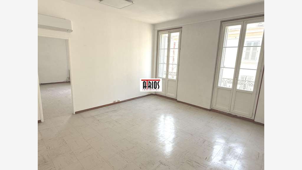 A louer bureaux de 106m² au centre de Toulon