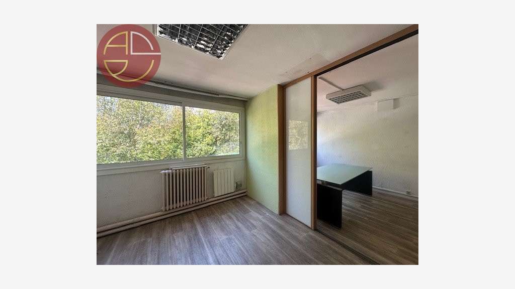Loue bureaux 240m² à Toulouse centre Saint-Michel