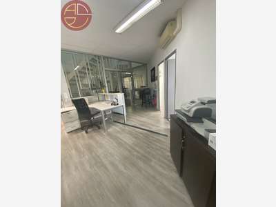 Bureaux à louer 128m² à Toulouse Zone Thibaut