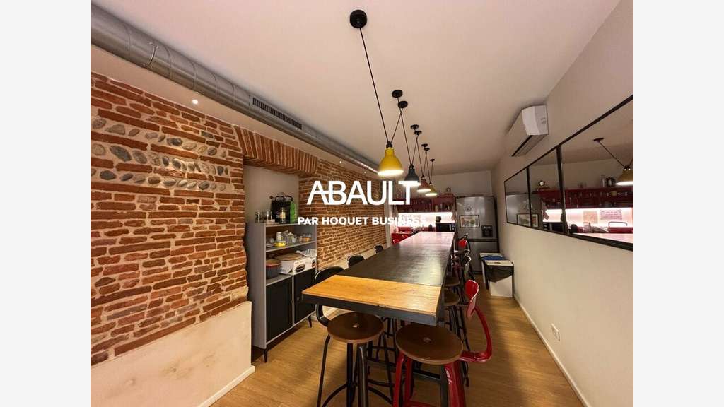 A louer bureaux de 355m² en RDC en centre Toulouse