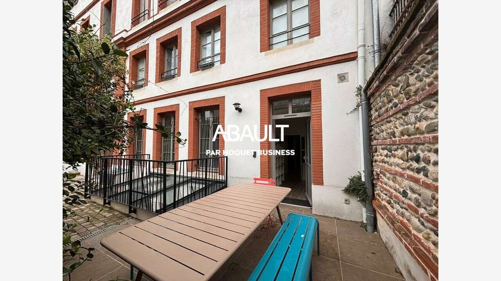 A louer bureaux de 355m² en RDC en centre Toulouse