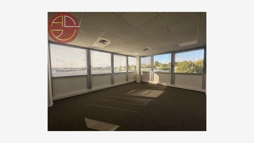 Location bureaux 208m² ERP R+3 Toulouse Sud Ouest