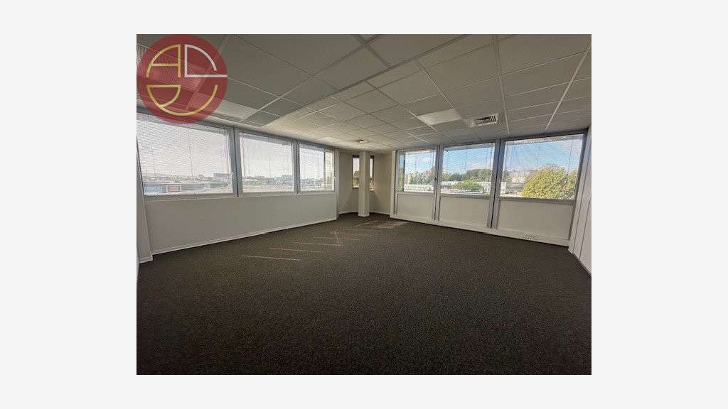 Location bureaux 208m² ERP R+3 Toulouse Sud Ouest